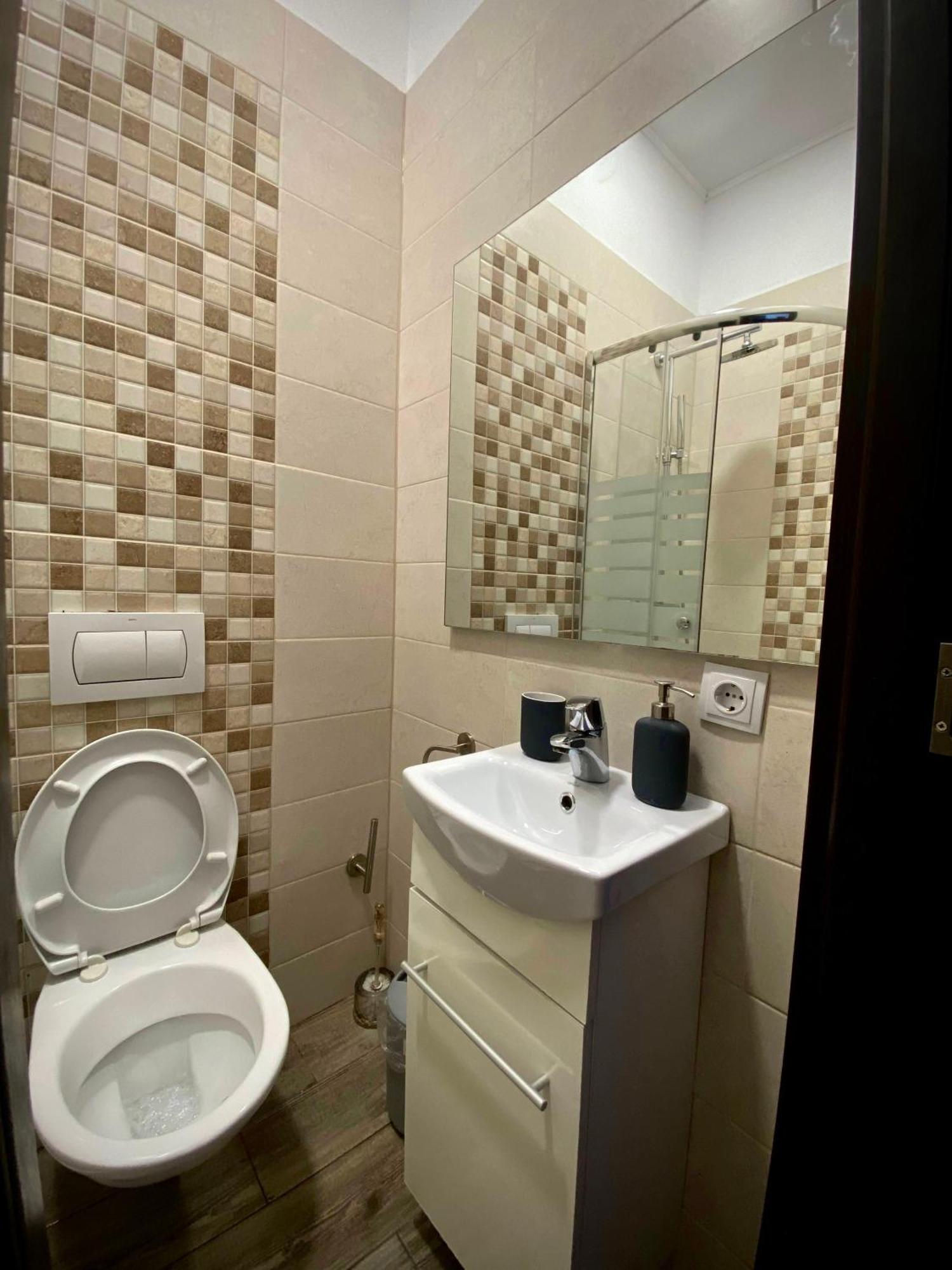 Ada'S Luxury Apartament&Studio - Old City Brasov Exterior photo