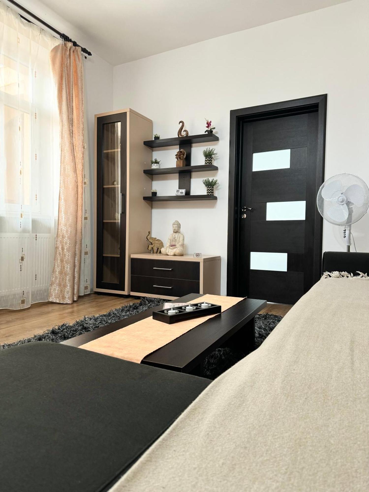 Ada'S Luxury Apartament&Studio - Old City Brasov Exterior photo