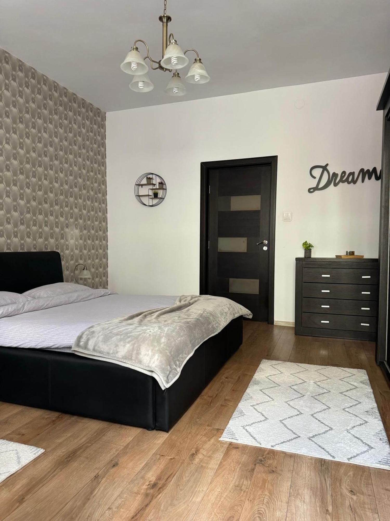 Ada'S Luxury Apartament&Studio - Old City Brasov Exterior photo
