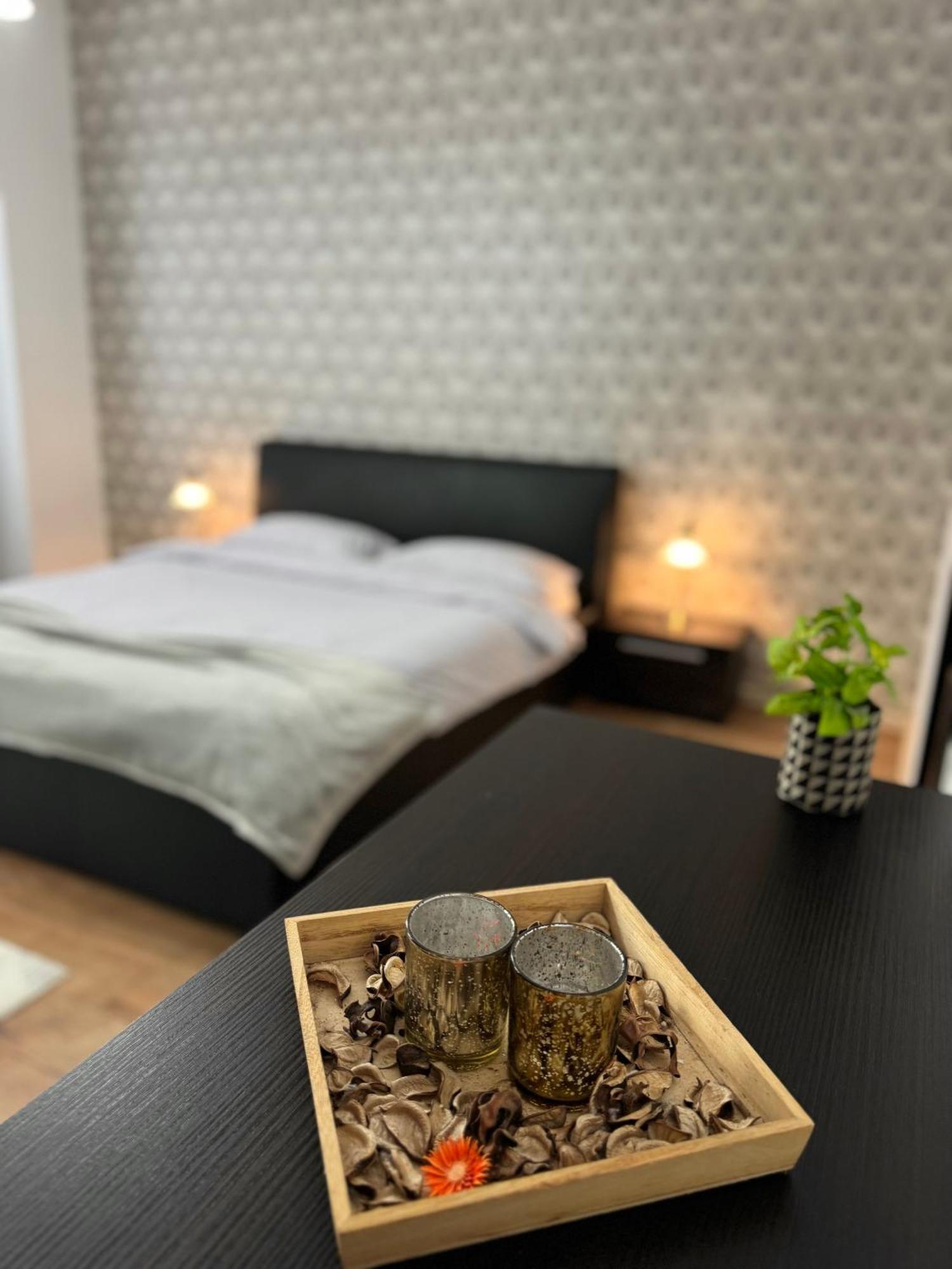 Ada'S Luxury Apartament&Studio - Old City Brasov Exterior photo